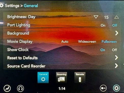 Used 2018 Chrysler Pacifica Limited image 38