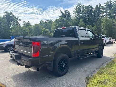 Used 2022 Ford F250 Lariat w/ Black Appearance Package AWD/4WD image 4