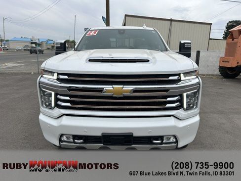 Used 2023 Chevrolet Silverado 3500 High Country w/ Z71 Off-Road Package AWD/4WD image 2