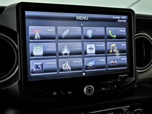 Used 2018 Jeep Wrangler Unlimited Sport S image 30