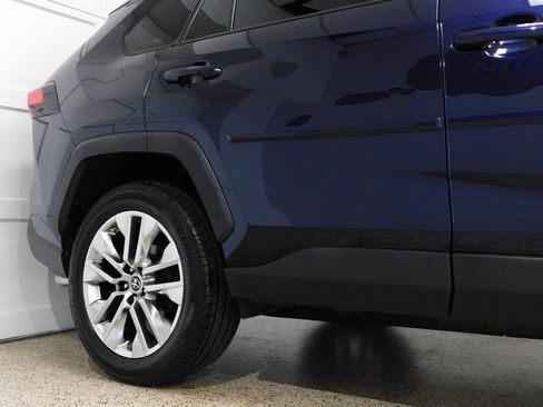 Used 2019 Toyota RAV4 XLE Premium w/ Cold Weather Package image 8