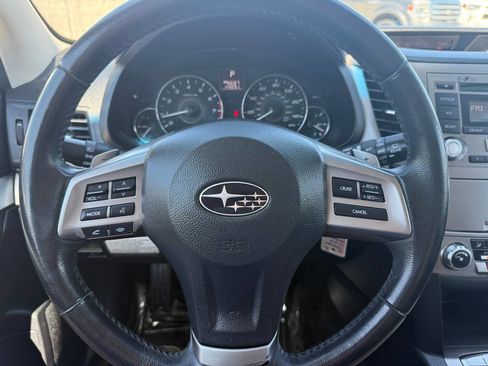 Used 2012 Subaru Outback 2.5i Premium AWD/4WD image 27