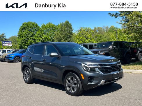 Used 2024 Kia Seltos S AWD/4WD image 1