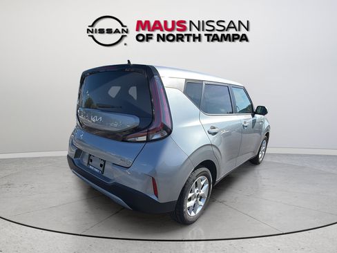 Used 2024 Kia Soul LX w/ Option Group 015 FWD image 12
