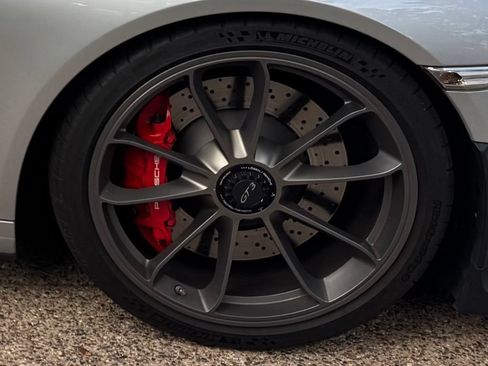 Used 2014 Porsche 911 GT3 RWD image 6