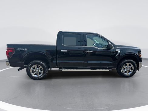 Used 2025 Ford F150 XLT w/ Equipment Group 301A Standard AWD/4WD image 4