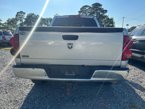 Used 2007 Dodge Ram 1500 Truck SLT image 6