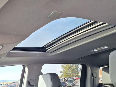 Used 2020 GMC Sierra 1500 SLT w/ SLT Premium Plus Package image 27