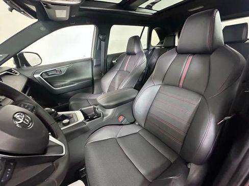 Used 2024 Toyota RAV4 XSE w/ Premium Package AWD/4WD image 23