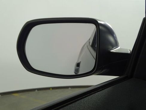 Used 2022 Honda HR-V LX image 34