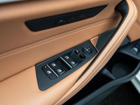 Used 2023 BMW 530i w/ M Sport Package image 43