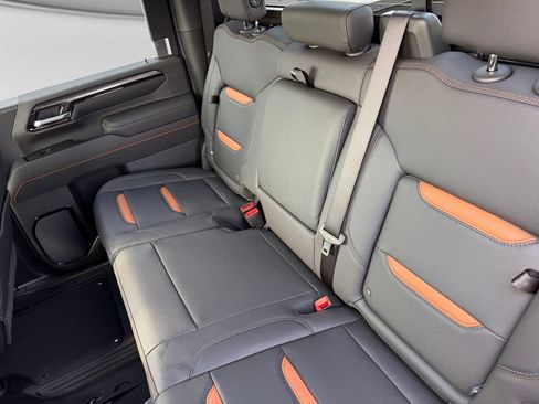 New 2026 GMC Sierra 2500 AT4 w/ AT4 Premium Plus Package AWD/4WD image 30