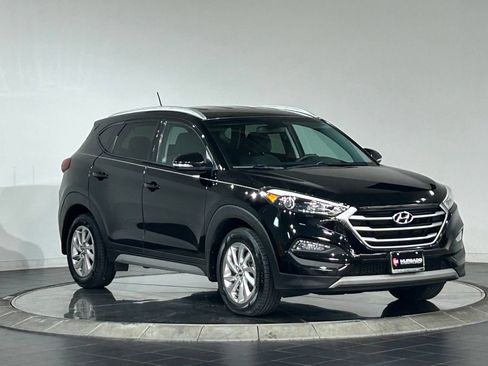 Used 2017 Hyundai Tucson Eco AWD/4WD image 2