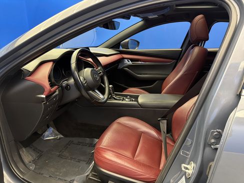Used 2021 MAZDA MAZDA3 s image 13