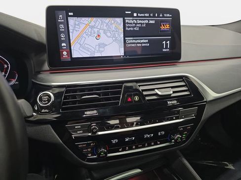 Certified 2023 BMW M550i xDrive w/ Executive Package image 17