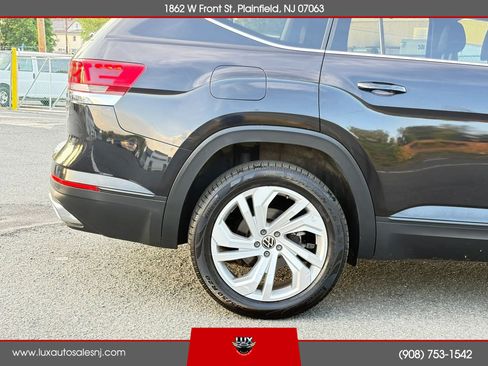 Used 2021 Volkswagen Atlas SE w/ Panoramic Sunroof Package AWD/4WD image 11