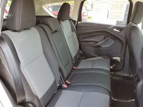 Used 2019 Ford Escape SE AWD/4WD image 25