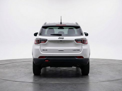 Used 2025 Jeep Compass Trailhawk AWD/4WD image 7