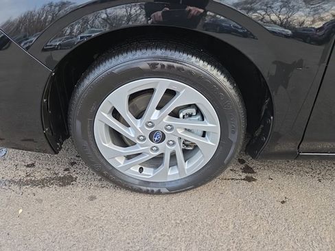 Certified 2024 Subaru Impreza 2.0i image 9