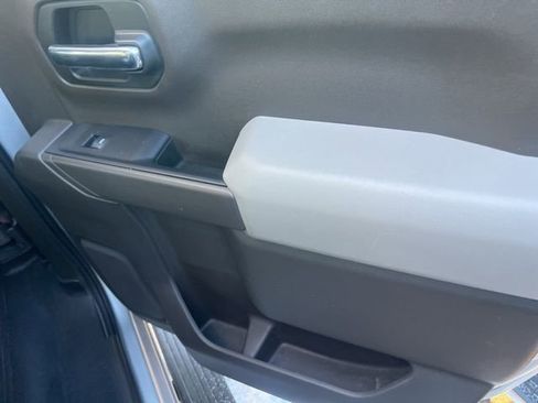 Used 2020 Chevrolet Silverado 1500 LT w/ All-Star Edition image 18