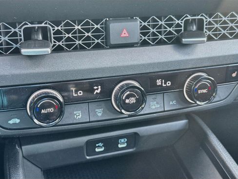 Used 2025 Honda Accord SE image 14