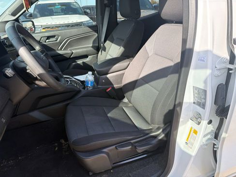 Used 2026 Chevrolet Colorado Trail Boss AWD/4WD image 16