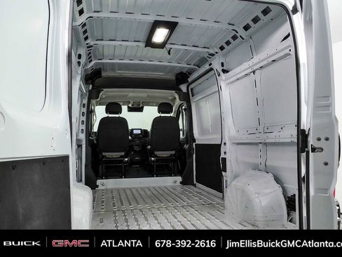 Used 2024 RAM ProMaster 2500 w/ Convenience Group FWD image 25
