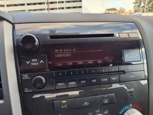 Used 2012 Toyota Tundra 2WD CrewMax w/ SR5 Pkg image 5