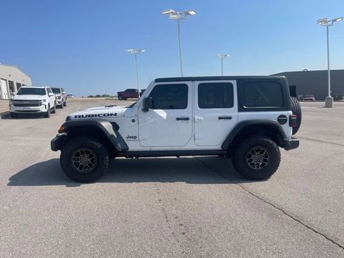 Used 2024 Jeep Wrangler Unlimited Rubicon image 8