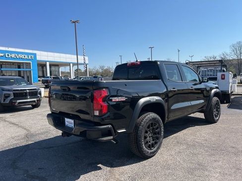 New 2026 Chevrolet Colorado LT image 3