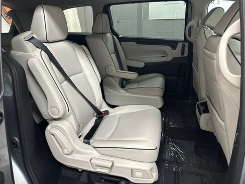 Used 2025 Honda Odyssey Touring image 20