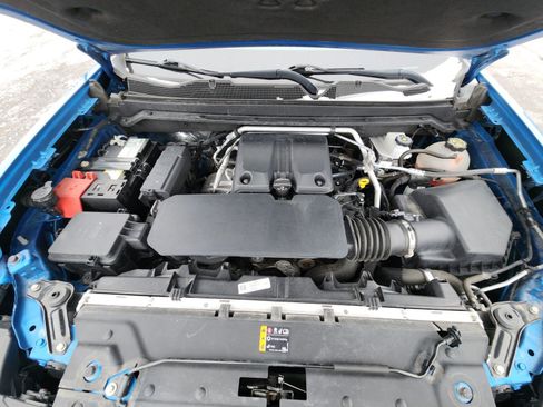 Used 2023 Chevrolet Colorado LT w/ LT Convenience Package II AWD/4WD image 10