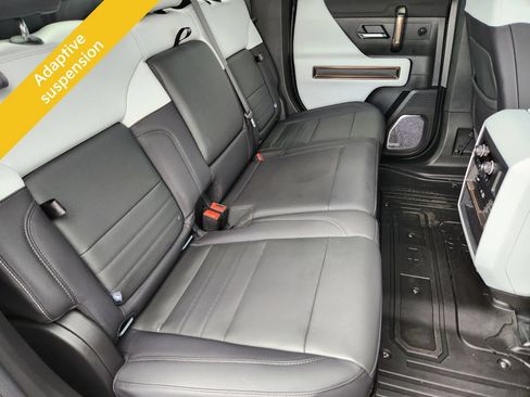 Used 2025 GMC Hummer EV 2X AWD/4WD image 18