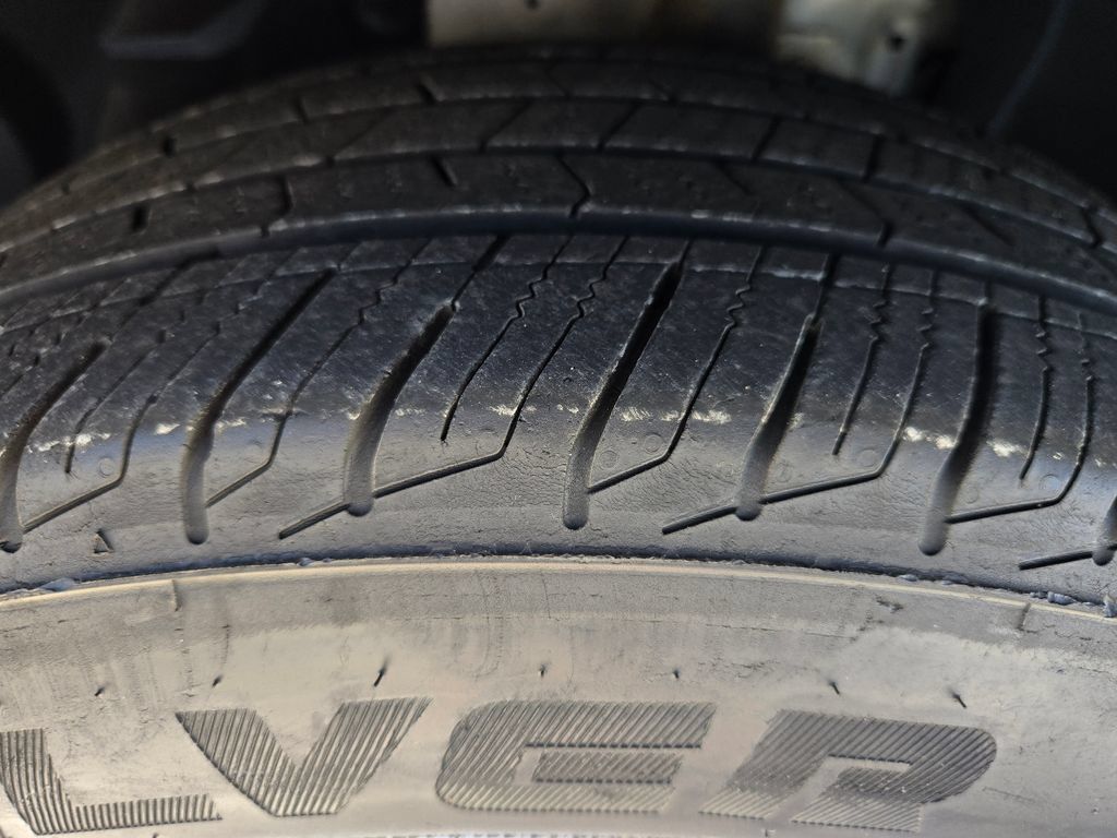 Used 2013 Ford Escape SE AWD/4WD image 8