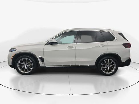 Used 2024 BMW X5 xDrive40i image 6