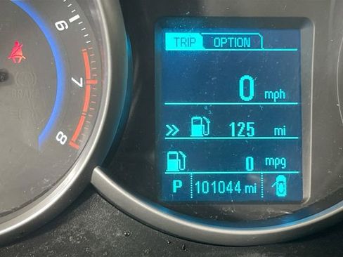 Used 2015 Chevrolet Cruze LT w/ Sun And Sound Package FWD image 13
