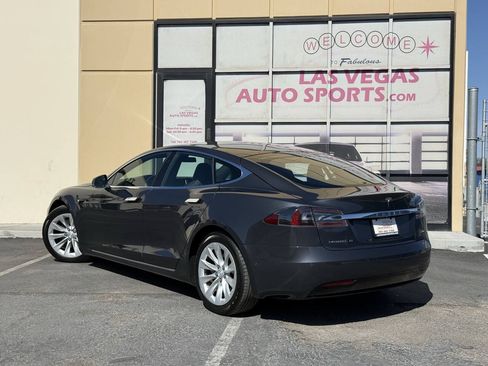 Used 2018 Tesla Model S 75D AWD/4WD image 9