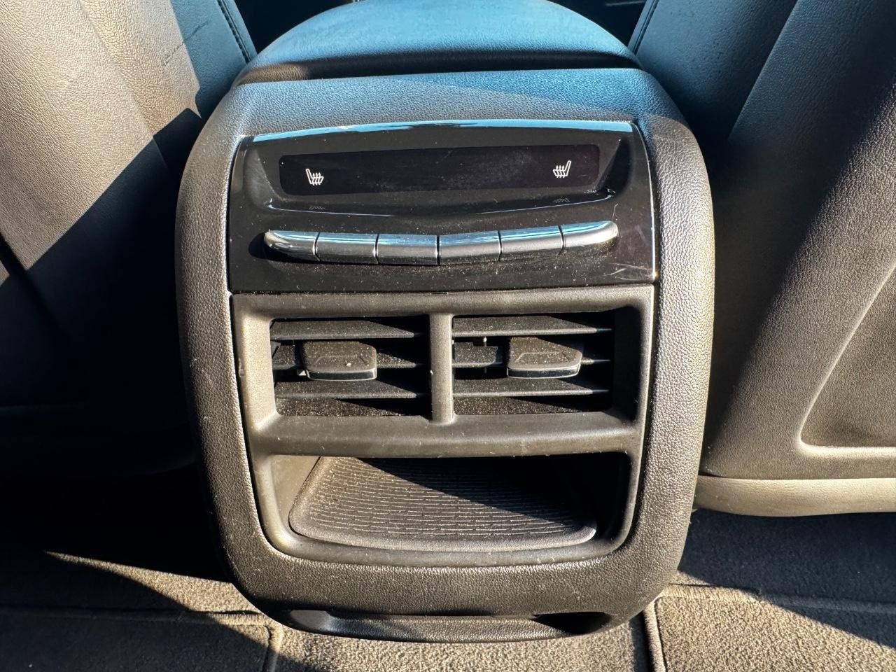 Used 2018 Cadillac XT5 Premium Luxury FWD image 11