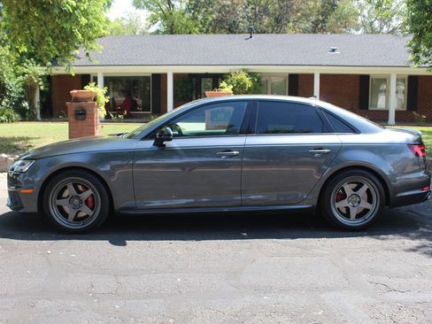 Used 2019 Audi S4 Premium Plus w/ Premium Plus Package AWD/4WD image 2