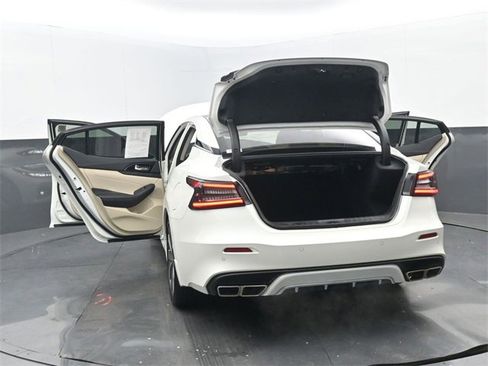 Used 2023 Nissan Maxima Platinum w/ Sport Mat Group image 39