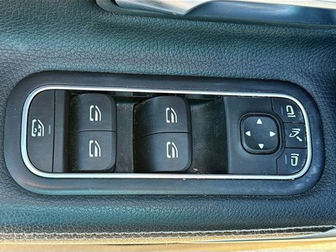 Used 2020 Mercedes-Benz CLA 250 4MATIC image 19