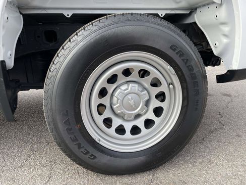 Used 2023 Chevrolet Silverado 1500 W/T w/ WT Value Package image 27