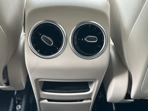 Certified 2026 Mercedes-Benz GLA 250 image 18