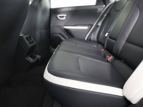 New 2026 Kia K4 GT-Line Turbo image 9