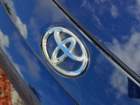 Used 2023 Toyota Corolla XSE image 30