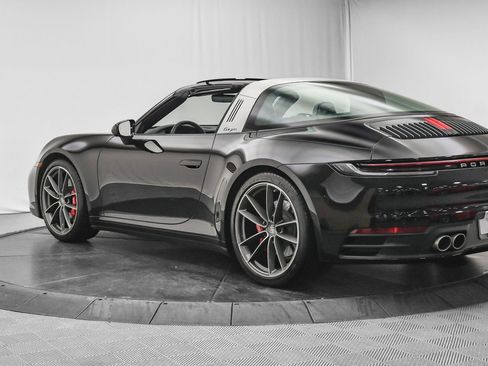Used 2022 Porsche 911 Targa 4S image 5