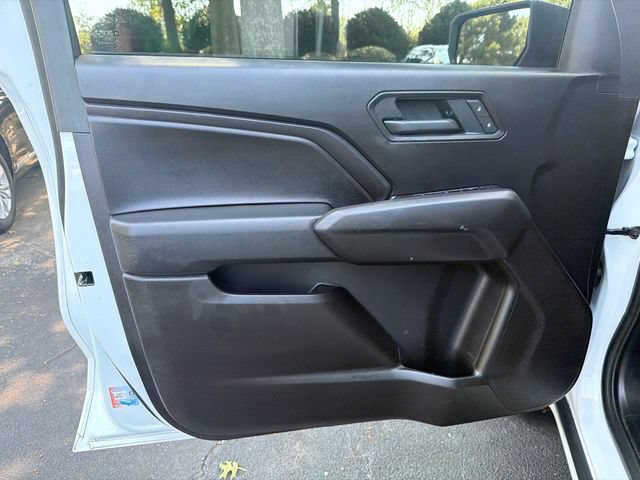 Used 2025 Chevrolet Colorado W/T w/ Advanced Trailering Package RWD image 10