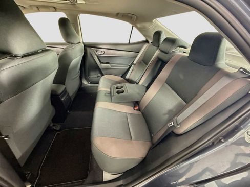 Used 2017 Toyota Corolla LE FWD image 17