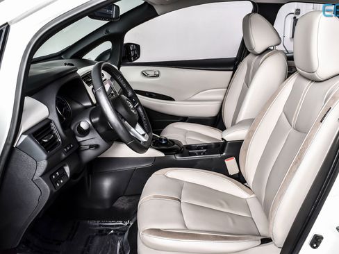 Used 2019 Nissan Leaf SL Plus w/ Protection Package image 19