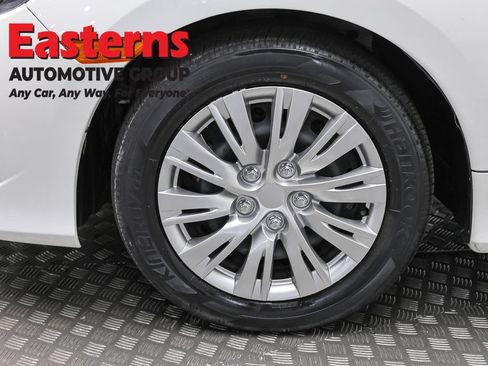 Used 2020 Honda Civic LX image 30